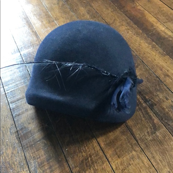 Kuppinger K.G. Accessories - Vintage Hat with feather - Navy